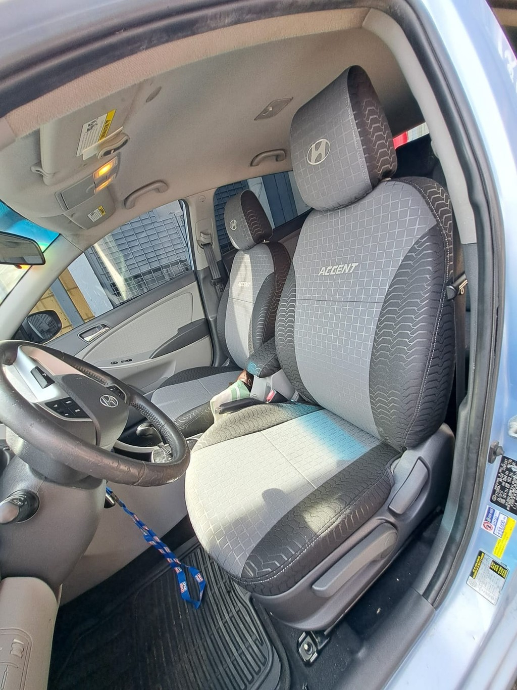 Cobertores de Asiento a la Medida, Tela Automotriz + espumada, 15 Pasajeros