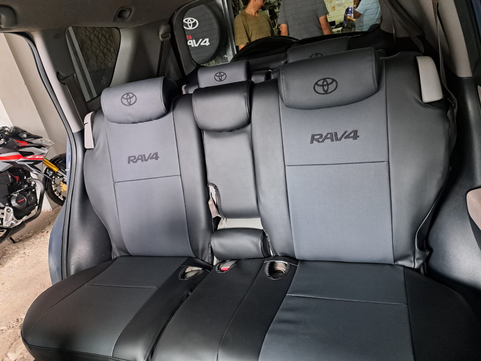 Cobertores de Asiento a la Medida, Vinil impermeable, 15 Pasajeros