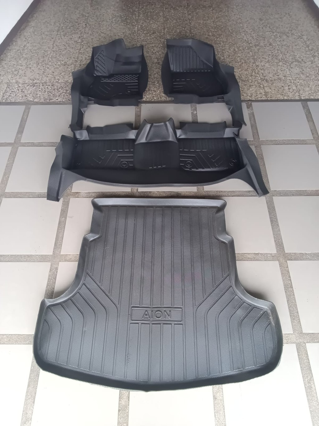 Dongfeng Nammi 01 2024-2026, Alfombras de Bandeja, 2 filas y cajuela, EVShoppers