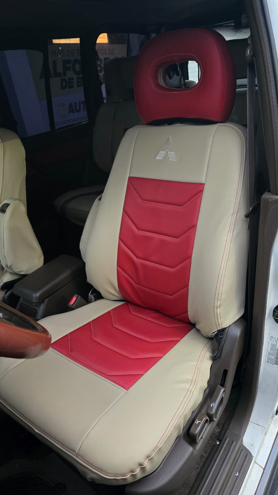 Mitsubishi Montero (pajera) 1991-2000 cobertores para asientos 5 pasajeros Vinil Náutico 