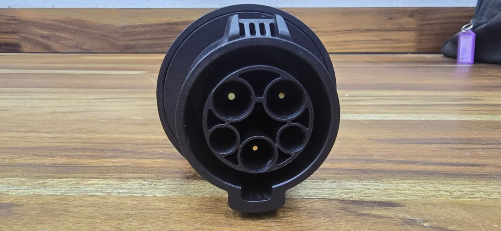 Adaptador para Auto Eléctrico – Tipo 1 (J1772) a Tipo 2